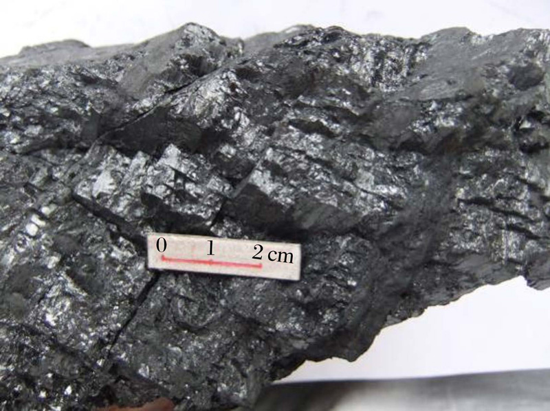 不同煤级煤13C NMR结构特性及演化特征*